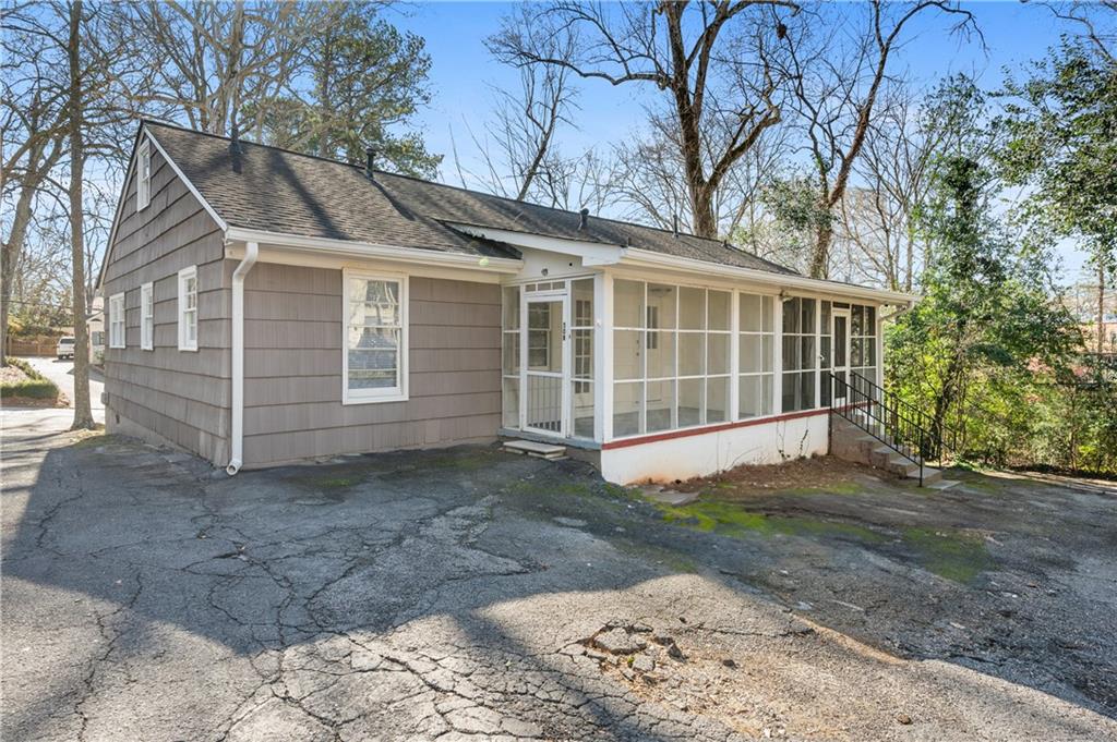 50 Mobile Avenue NE Unit A