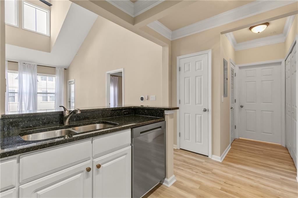 1850 Cotillion Drive Unit 2402