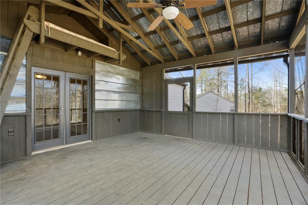 1507 Forest Court
