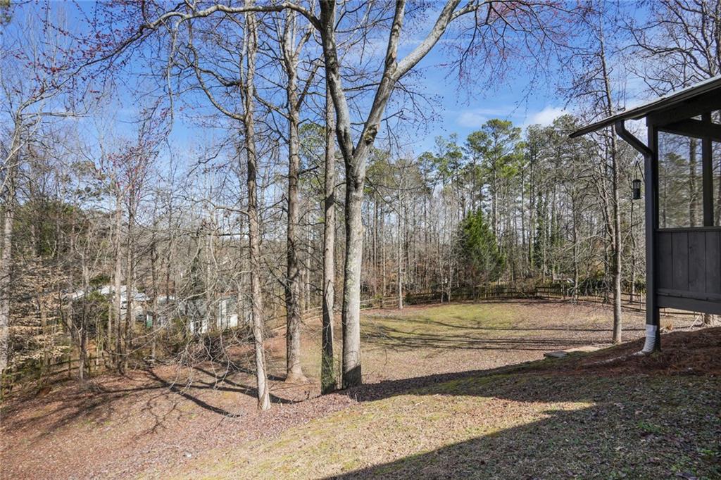1507 Forest Court