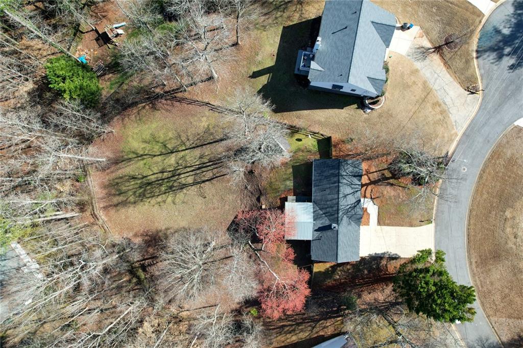 1507 Forest Court