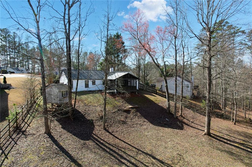 1507 Forest Court