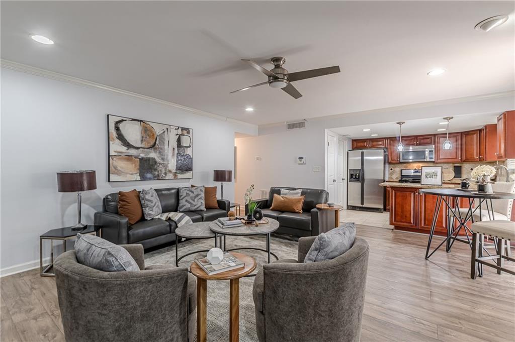 41 Doranne Court SE
