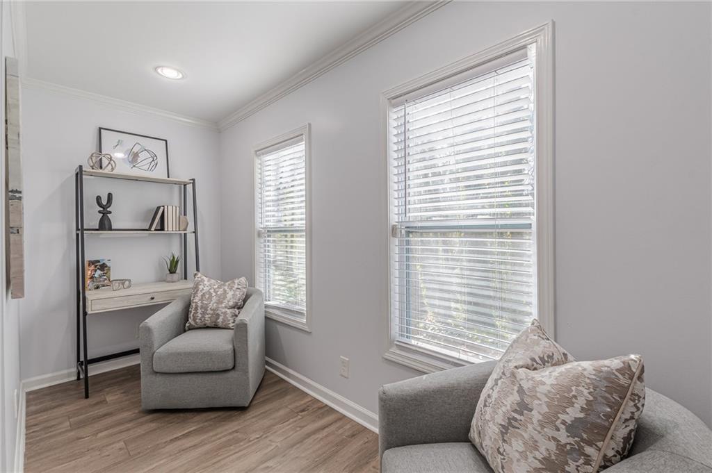 41 Doranne Court SE
