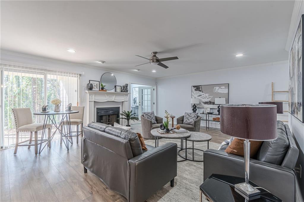 41 Doranne Court SE