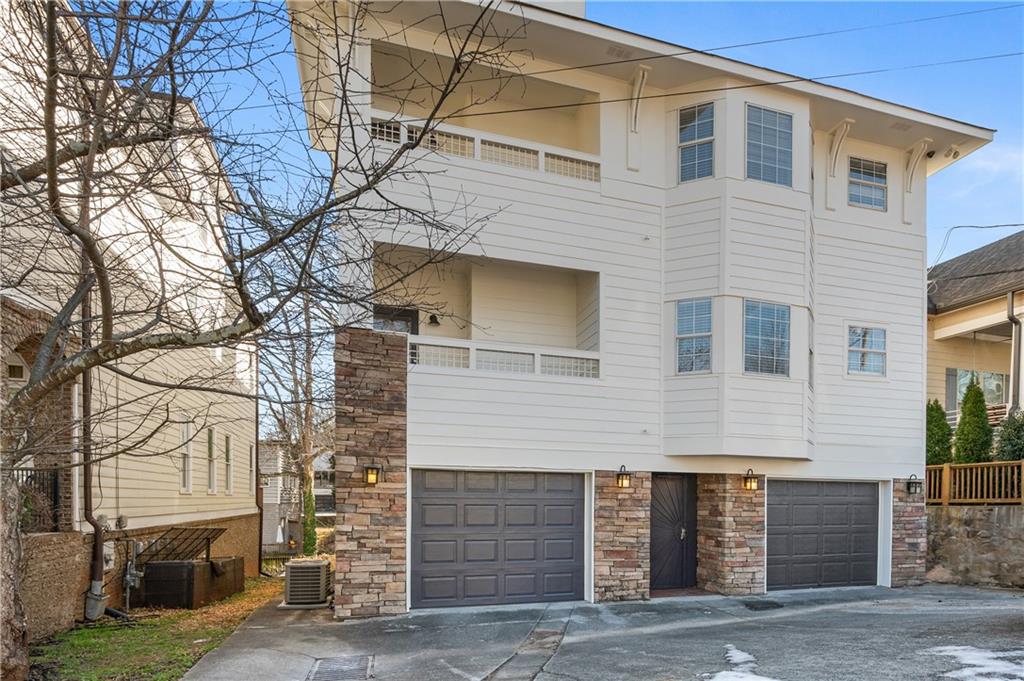 567 Winton Terrace APT A