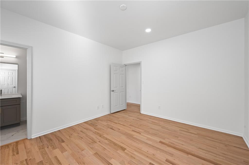 567 Winton Terrace APT A