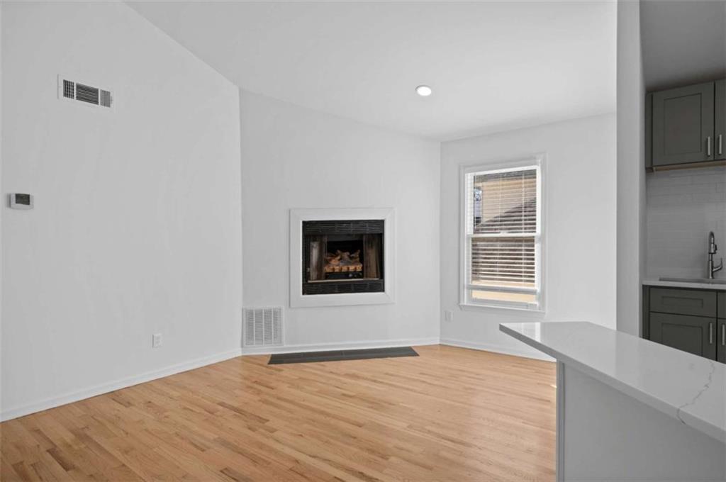 567 Winton Terrace Unit F