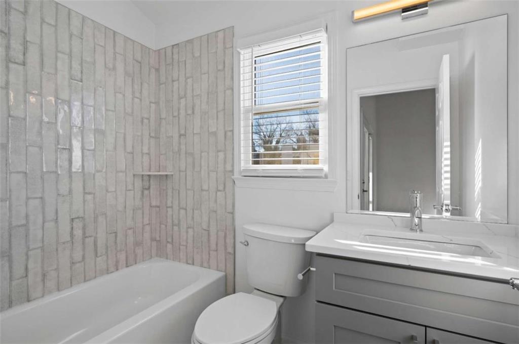 567 Winton Terrace Unit F