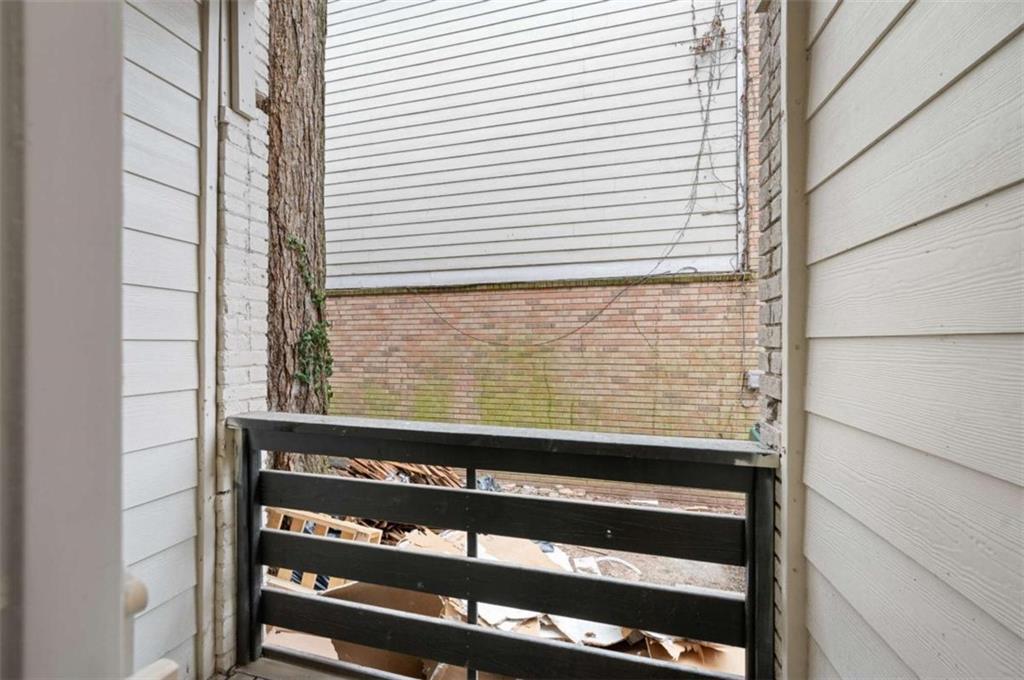 405 4th Street Unit 1