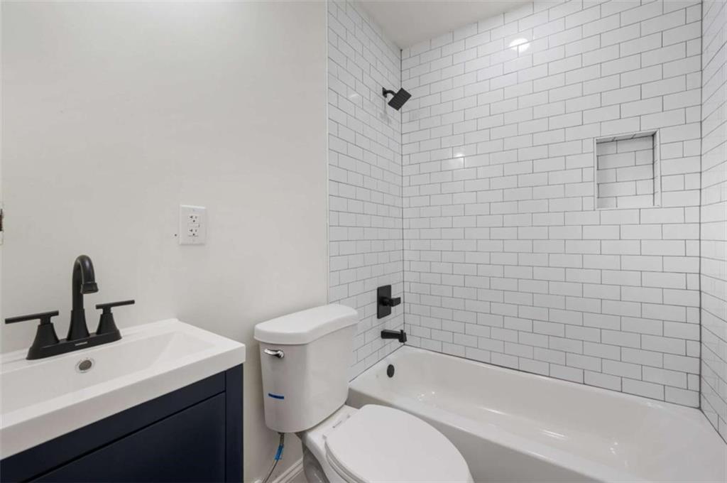 405 4th Street Unit 1