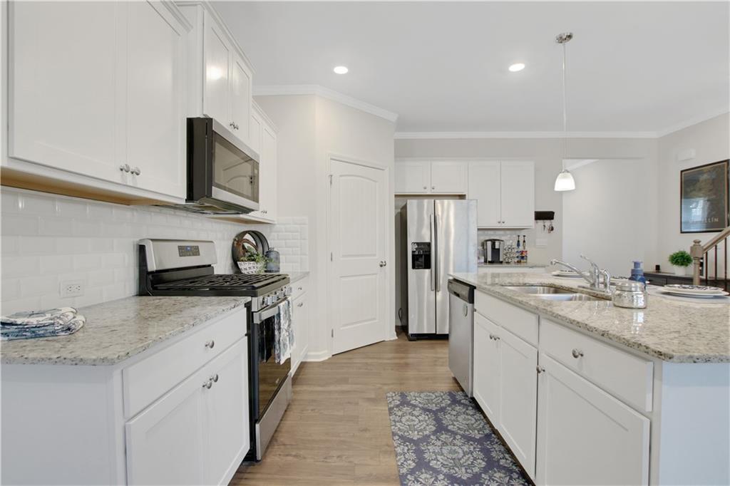 5896 Screech Owl Drive