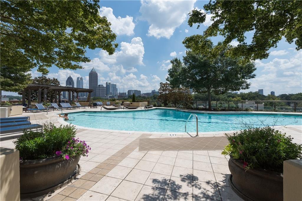 270 17th Street NW Unit 808