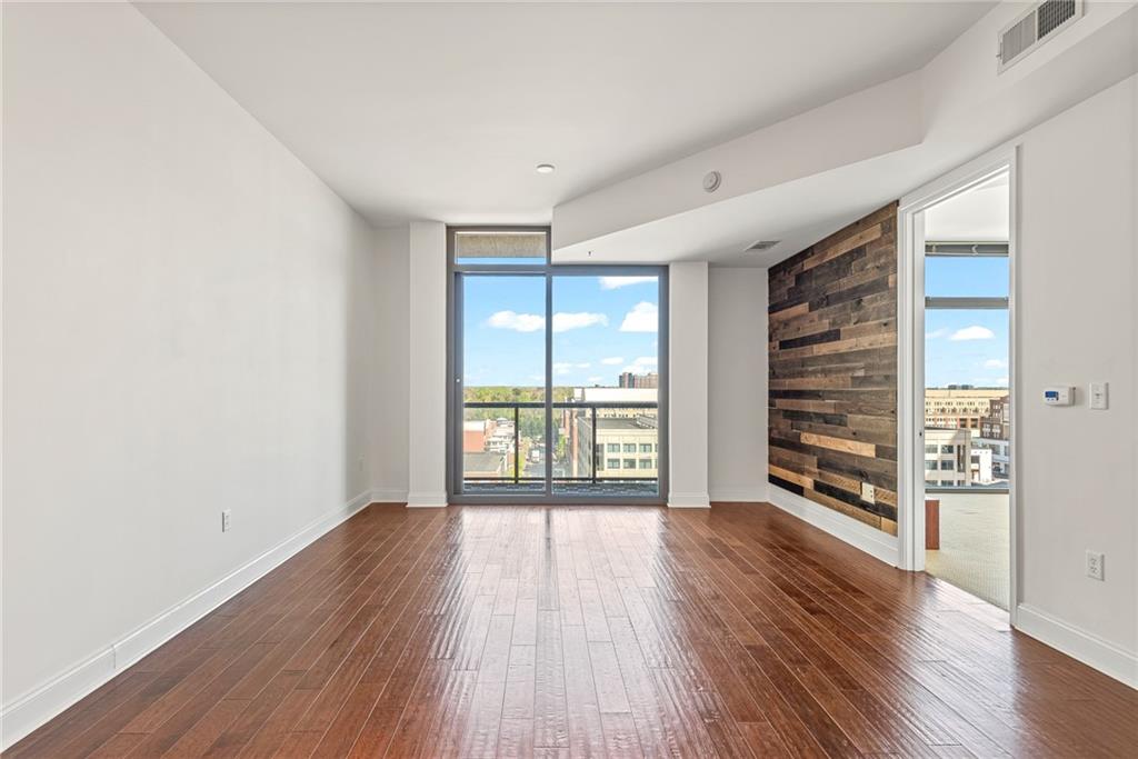 270 17th Street NW Unit 1006
