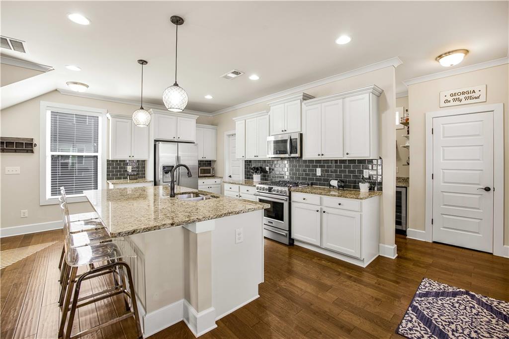 2119 Oak Knob Drive