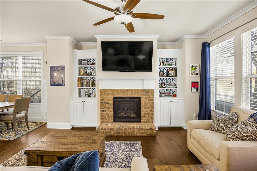 2119 Oak Knob Drive