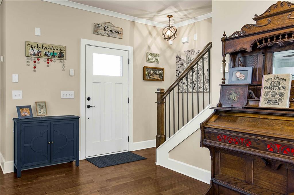 2119 Oak Knob Drive