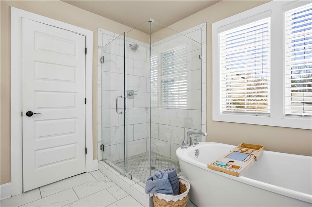 2119 Oak Knob Drive
