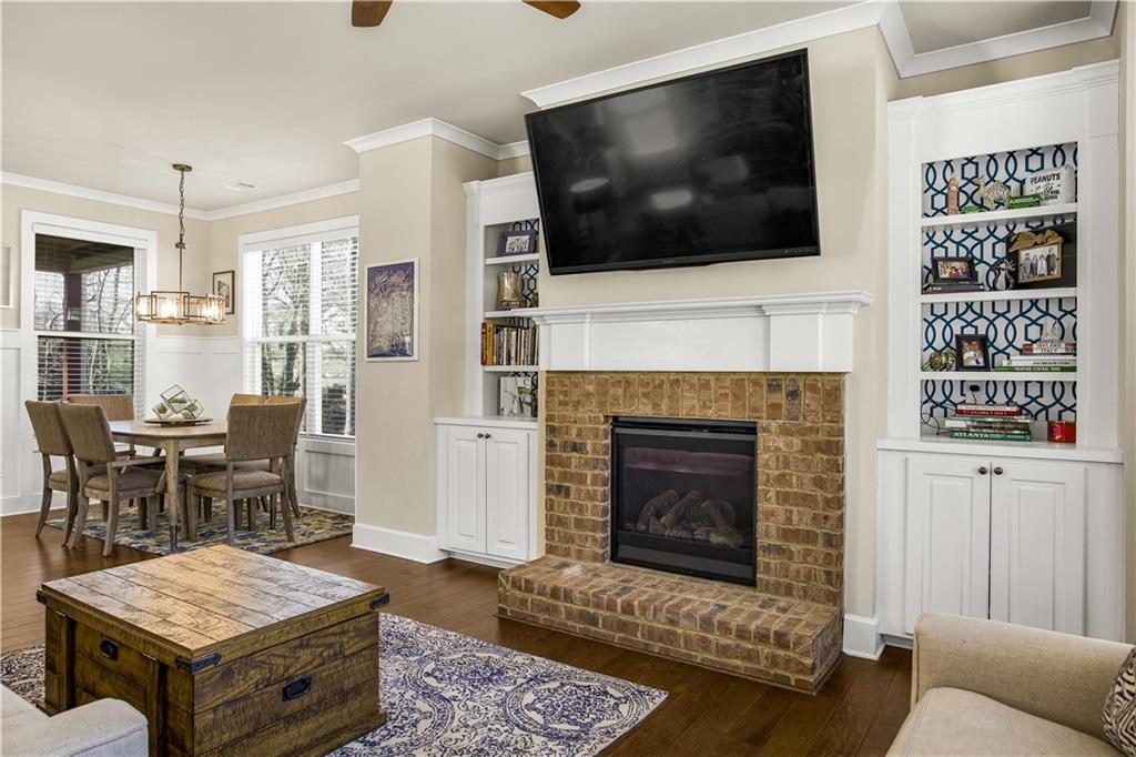 2119 Oak Knob Drive