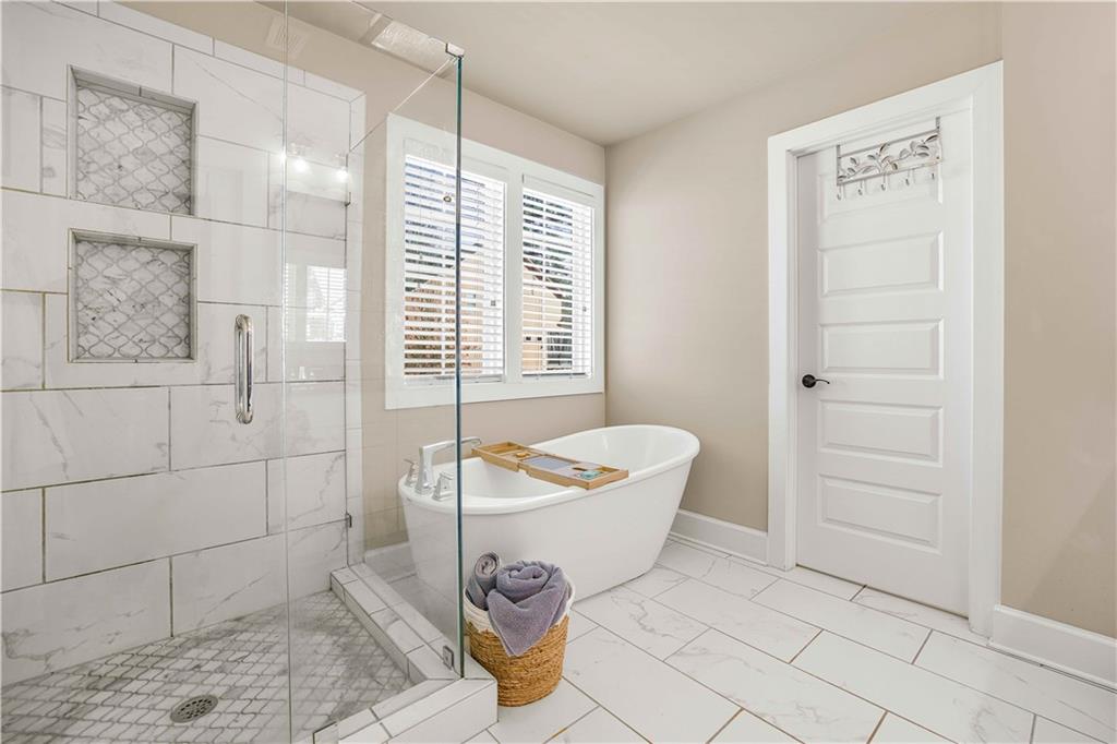 2119 Oak Knob Drive