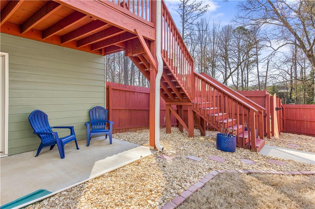 2119 Oak Knob Drive