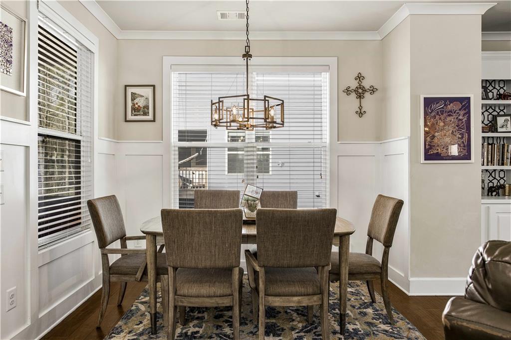 2119 Oak Knob Drive