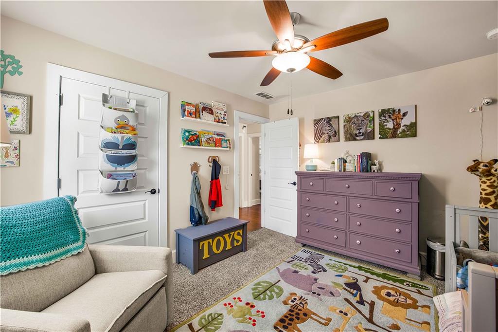 2119 Oak Knob Drive