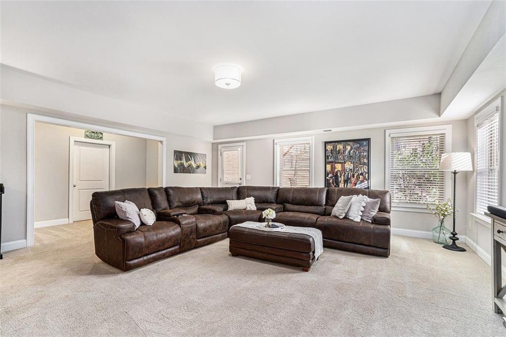 6304 Long Island Drive