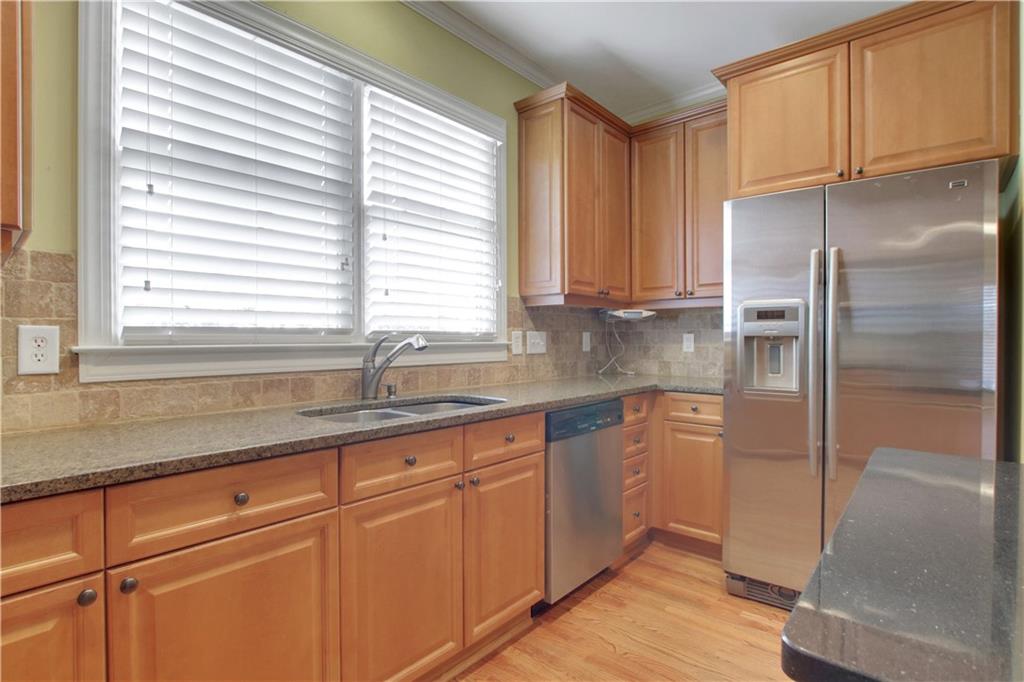 772 Crescent Circle