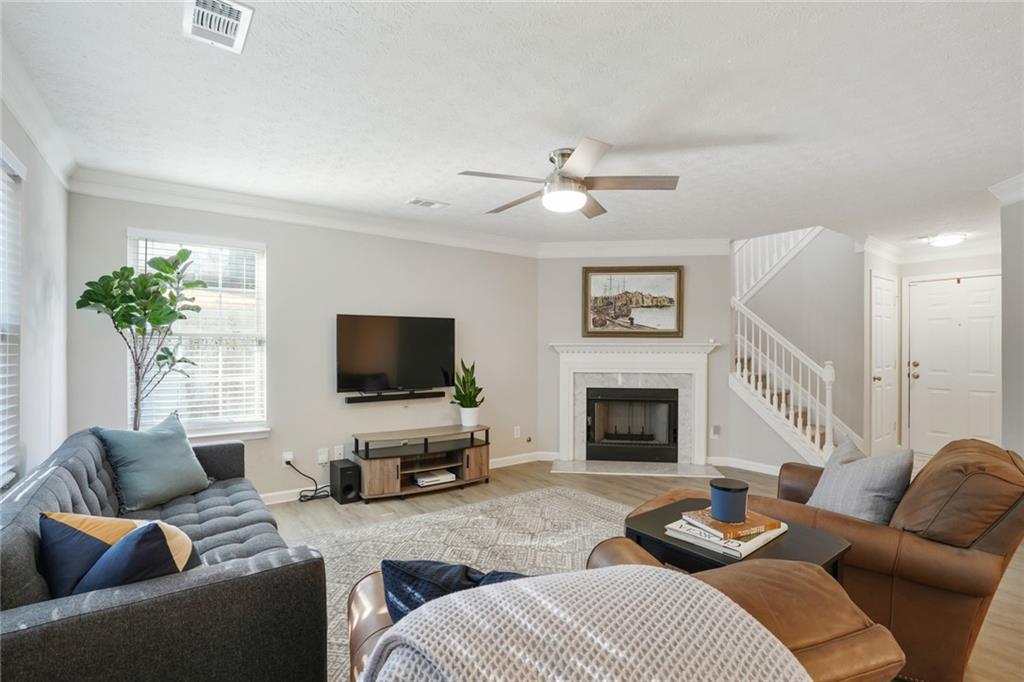 455 Registry Bluff