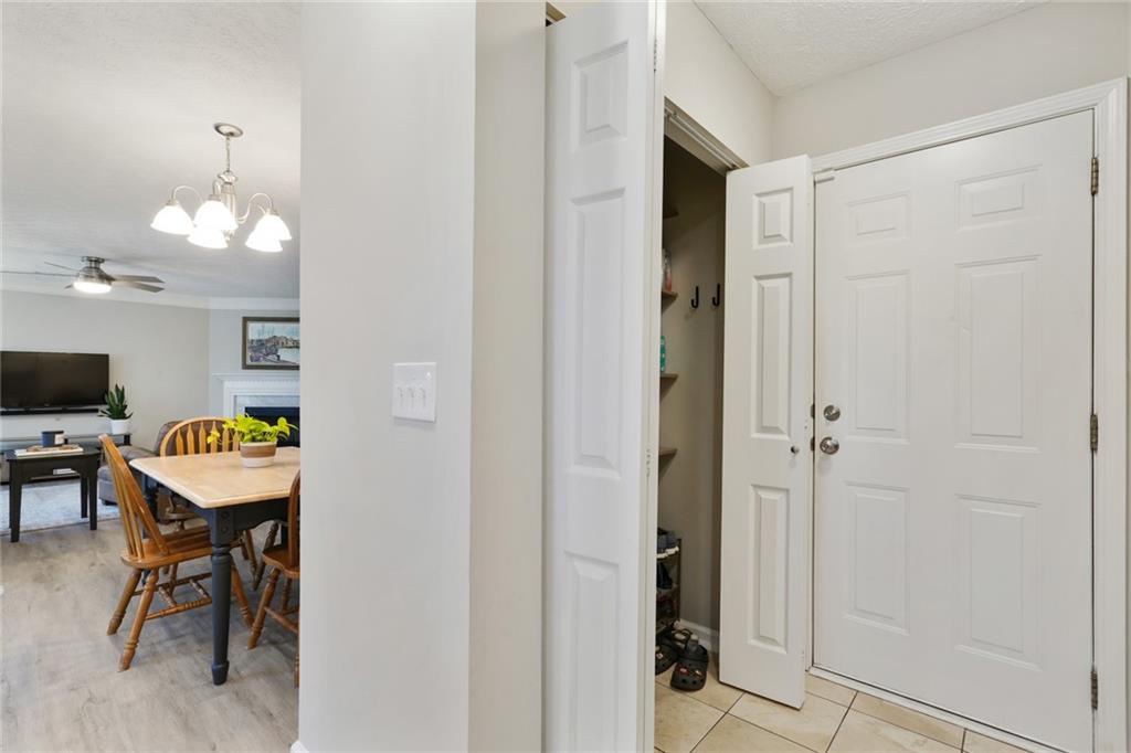 455 Registry Bluff