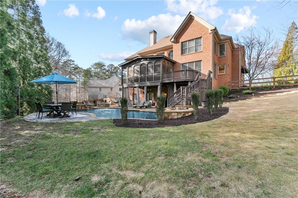 530 Oakleaf Way
