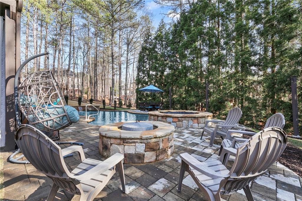 530 Oakleaf Way