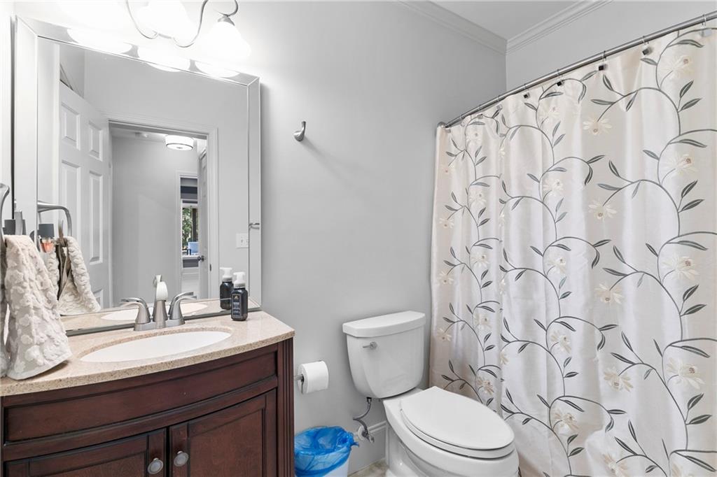 530 Oakleaf Way