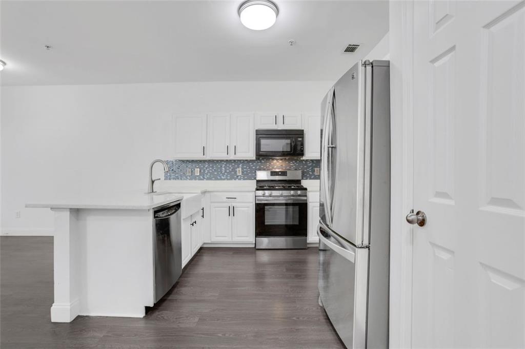 122 Creekwood Drive