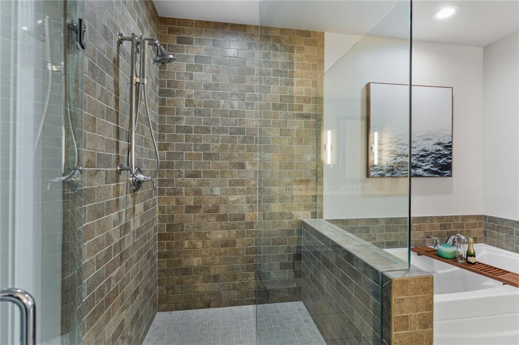 270 17th Street NW Unit 3905