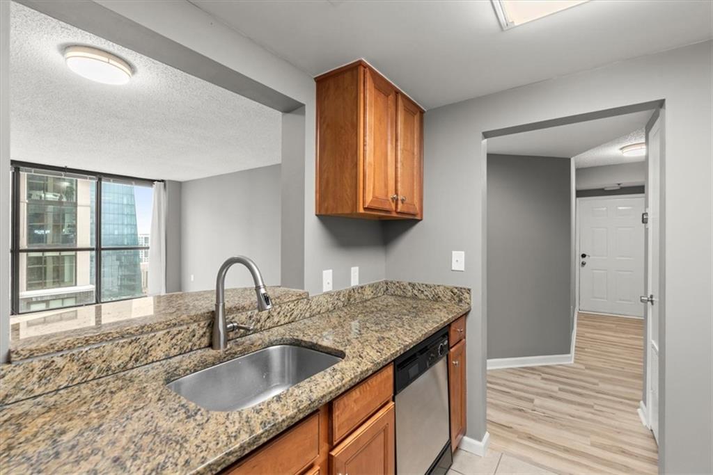 1280 W Peachtree Street NW Unit 3303
