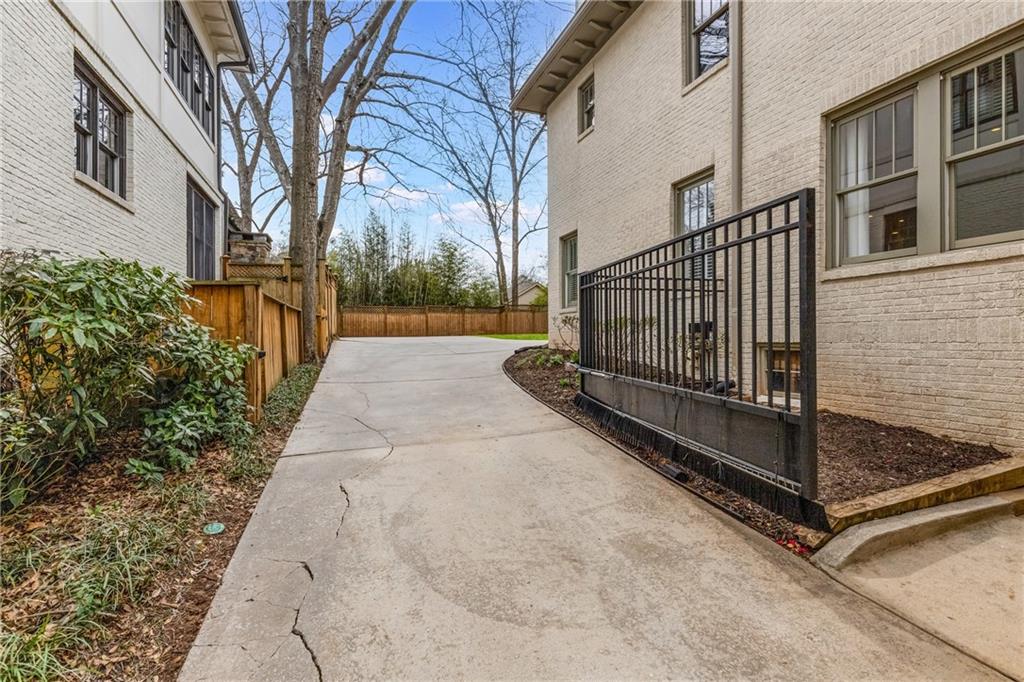 1330 Lanier Boulevard NE