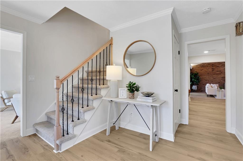 1285 Oakhaven Drive