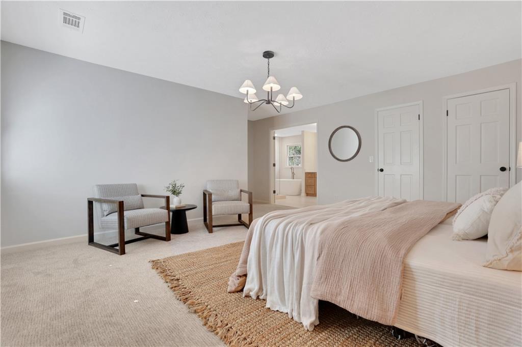 1285 Oakhaven Drive