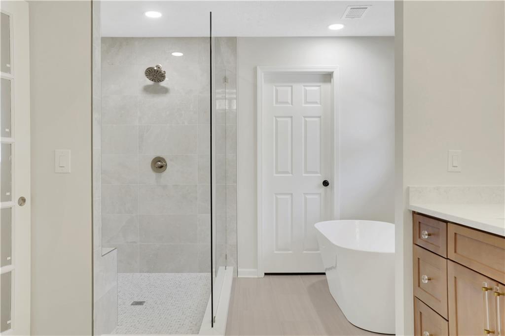 1285 Oakhaven Drive
