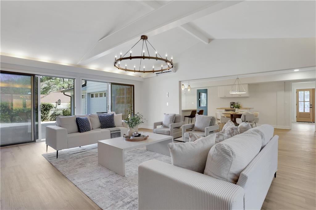 1285 Oakhaven Drive