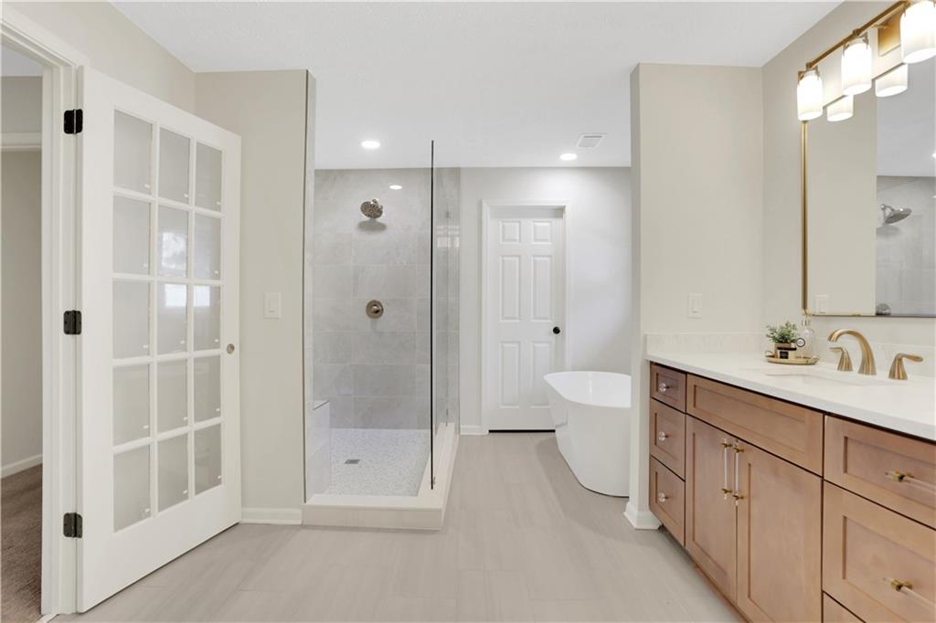 1285 Oakhaven Drive