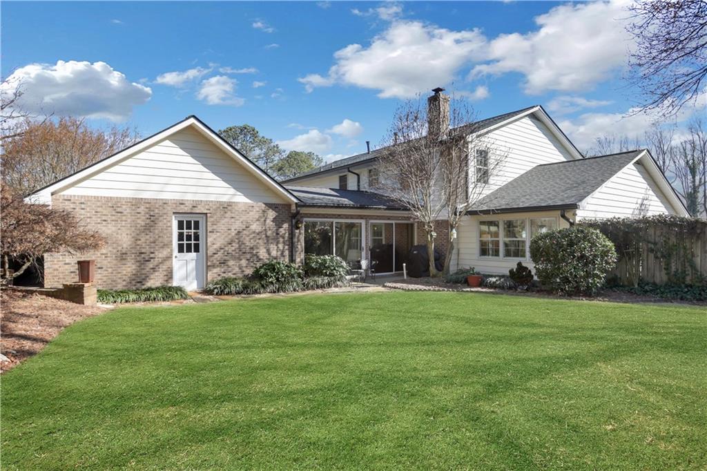 1285 Oakhaven Drive