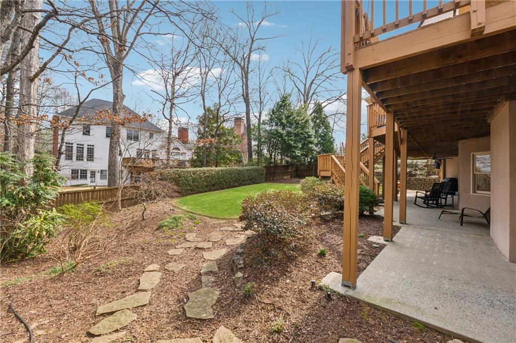 551 Straton Chase SE