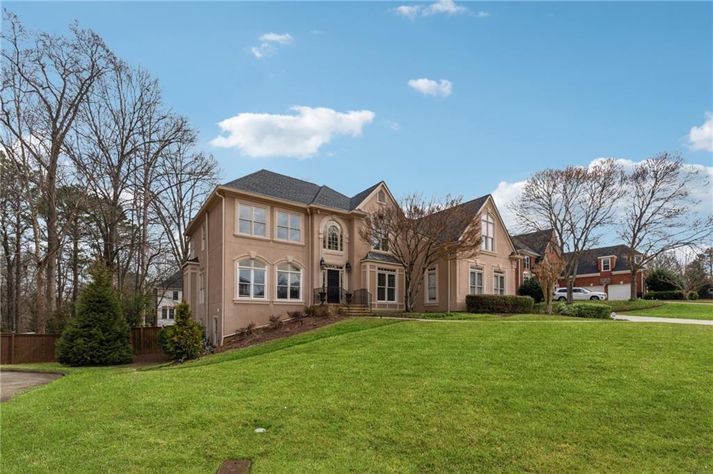 551 Straton Chase SE