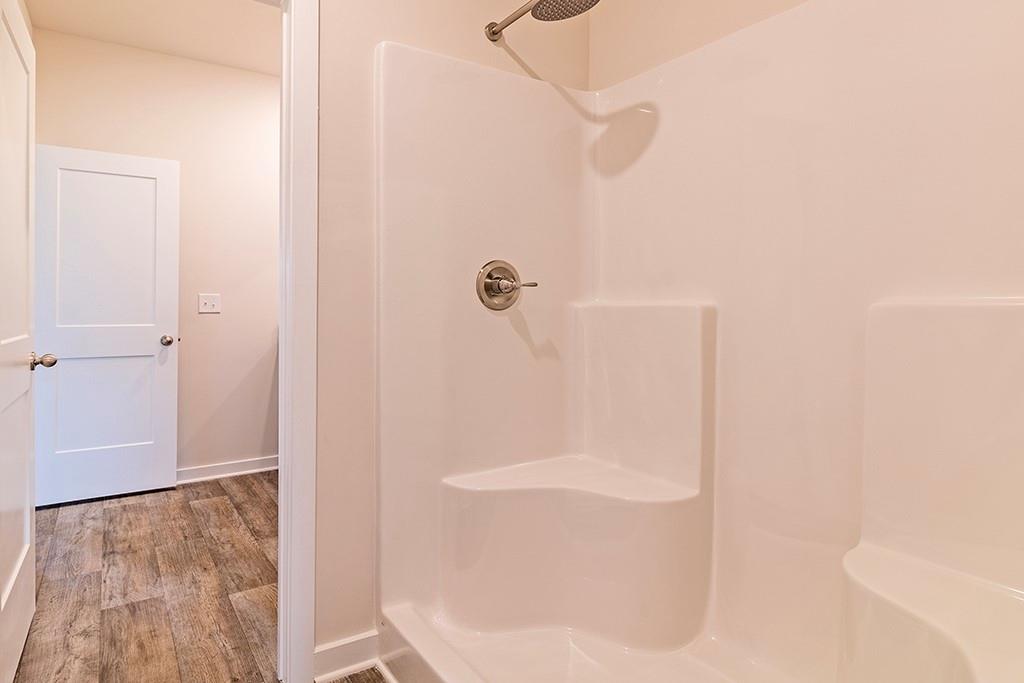 1598 Sungrown Way