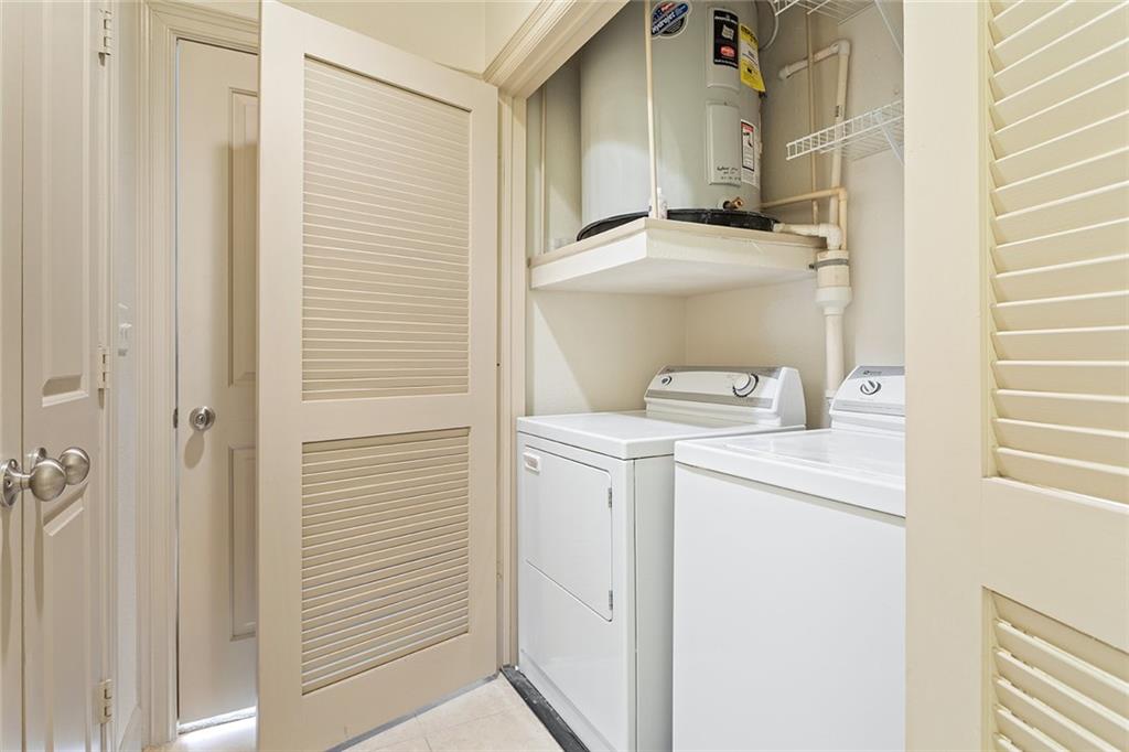 3445 Stratford Road NE Unit 1605