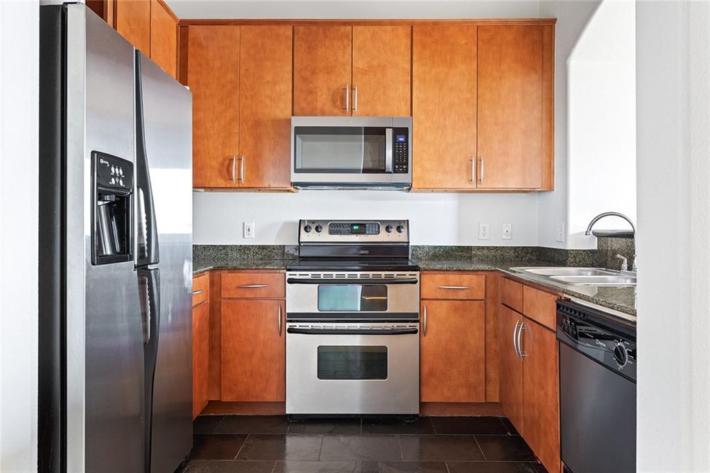 3445 Stratford Road NE Unit 1605