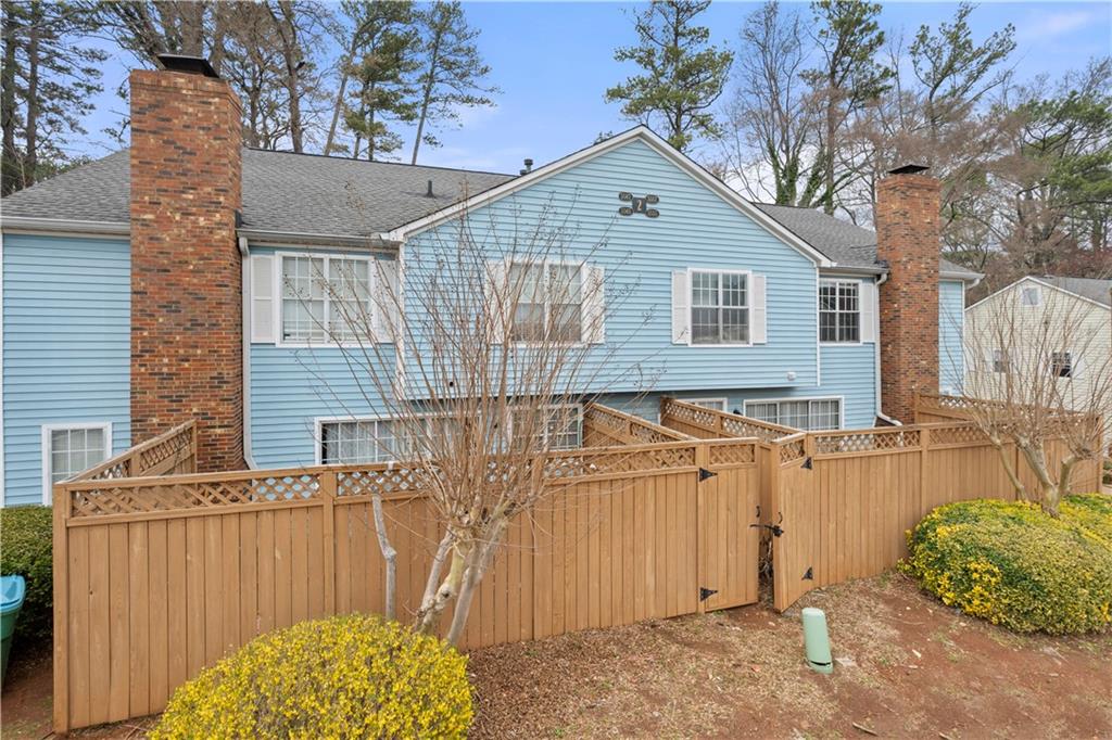 5555 Clover Rise Lane